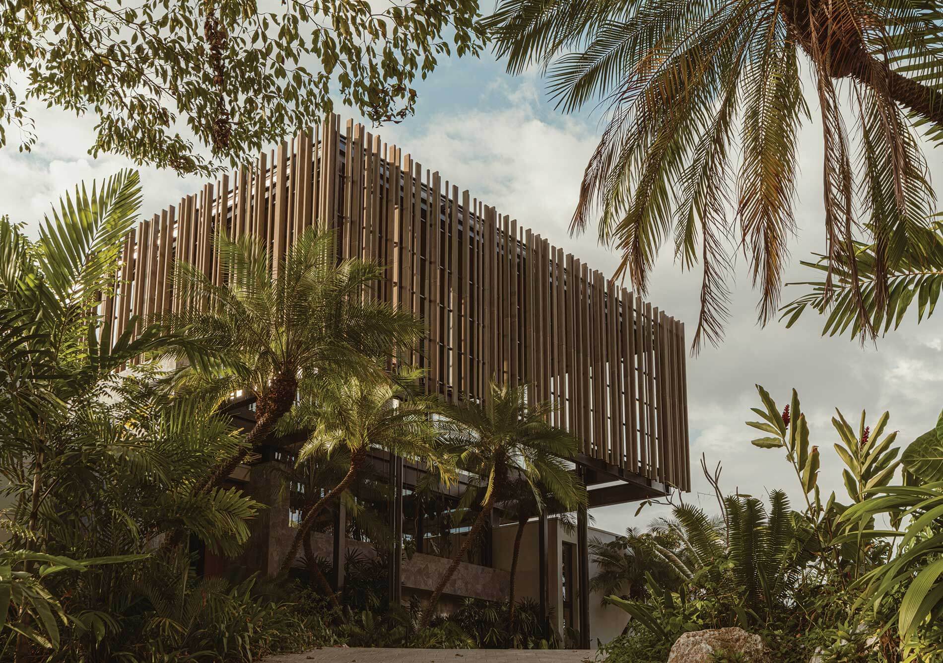Homes + Retreats
